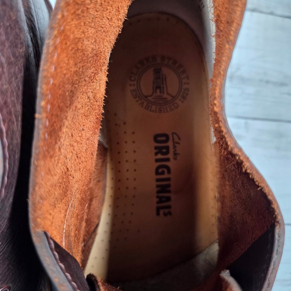 Clarks‎ Desert Boots Mens 9.5M Brown Leather Originals Chukka Crepe Sole 62905
